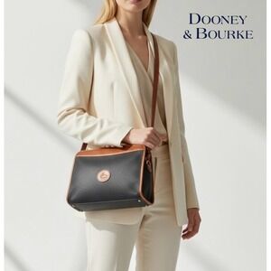 Vintage Dooney & Bourke Leather Crossbody Classic Shoulder Bag- Collectible